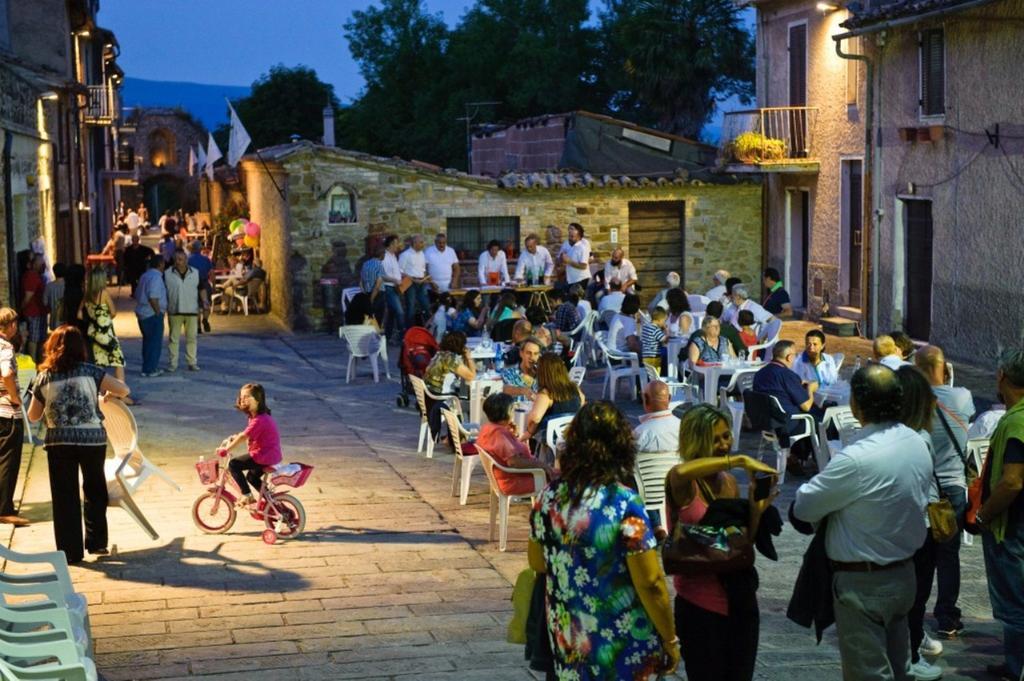 Umbria Nel Cuore 卡纳拉 外观 照片